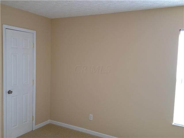 3747 Hidden Ridge Drive Columbus, OH 43230 - Photo 10 of 26