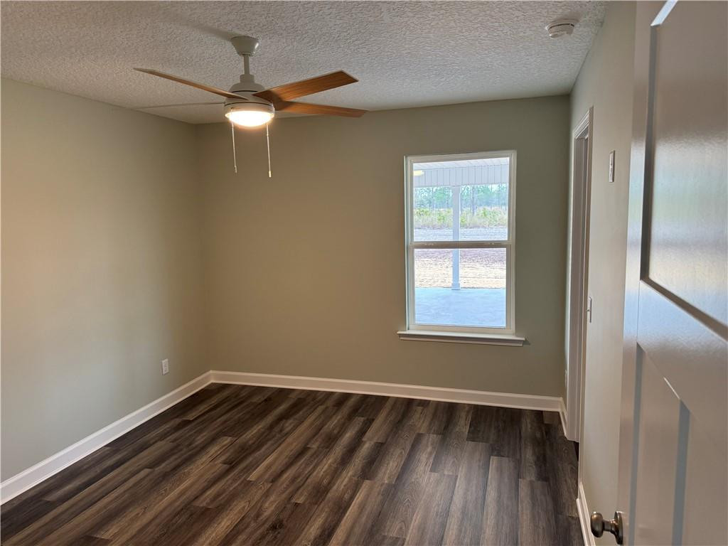 17896 Post Road South Waynesville, GA 31566 - Photo 18 of 22