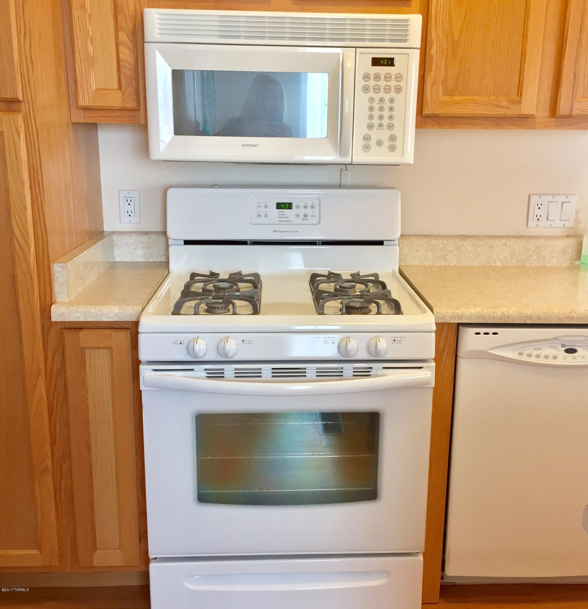 11381 West Ina Road Tucson, AZ 85743 - Photo 15 of 25 Gallery Image 15