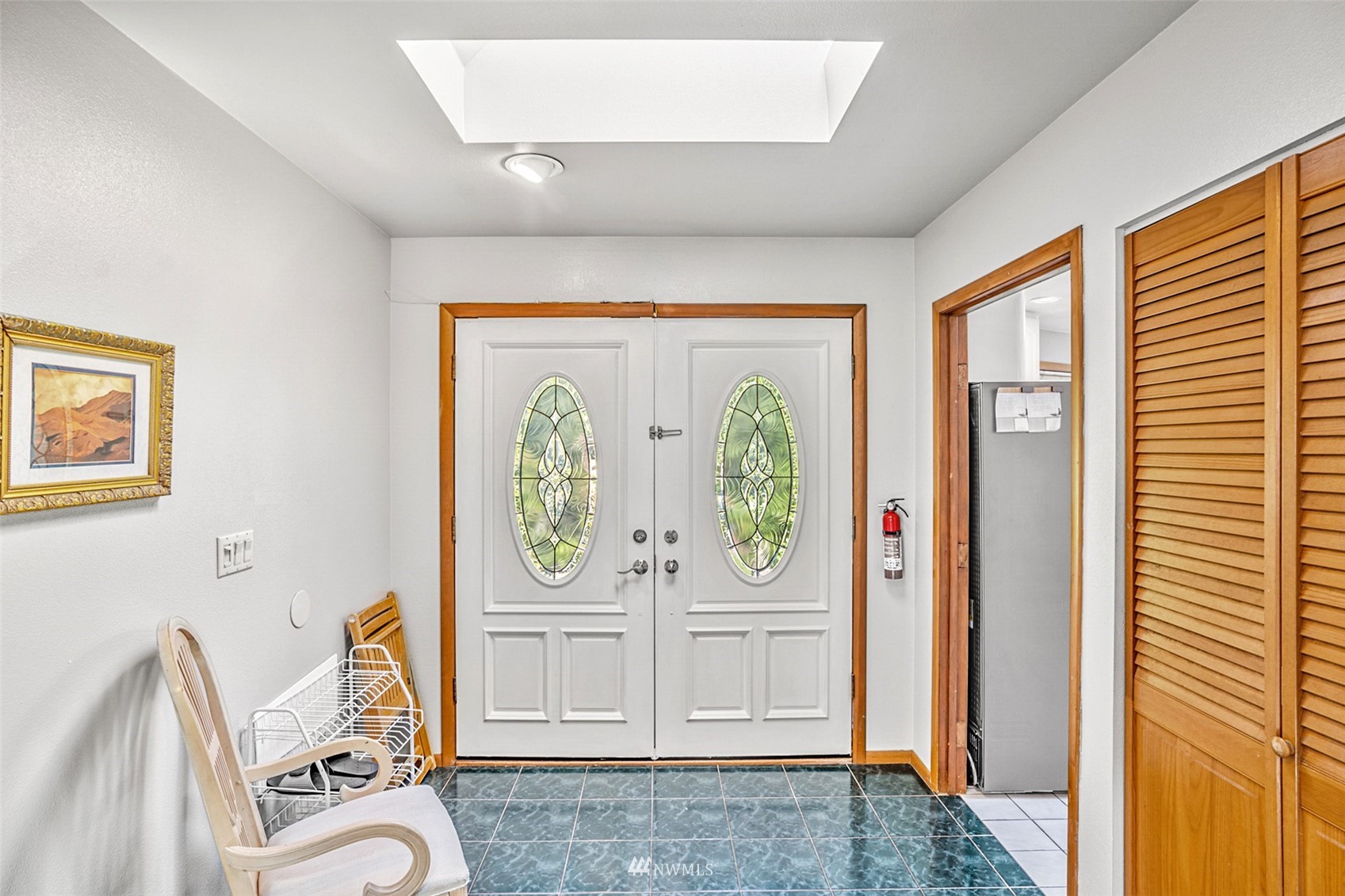 1210 Helm Road Snohomish, WA 98290 - Photo 6 of 38 a view of an entryway with wooden floor
