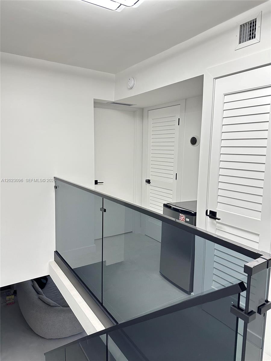 425 Grapetree Drive, Unit 211 Key Biscayne, FL 33149 - Photo 15 of 31