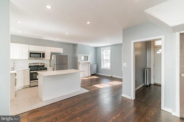 $1,900 | 226 Carson Street, Philadelphia, PA 19127