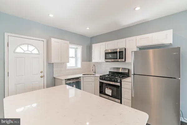 $1,900 | 226 Carson Street, Philadelphia, PA 19127