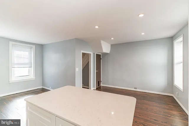 $2,000 | 226 Carson Street, Philadelphia, PA 19127