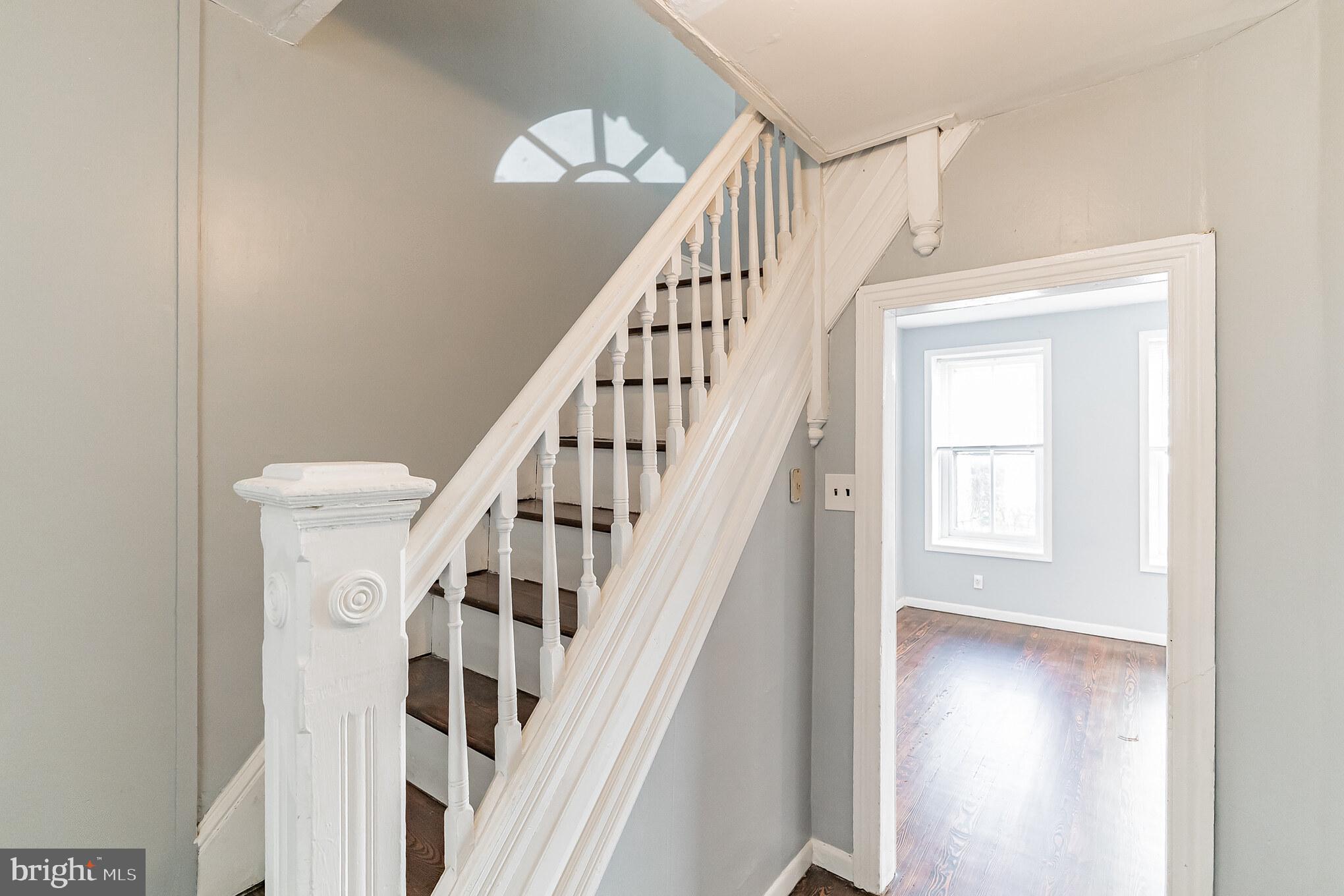 226 Carson Street Philadelphia, PA 19127 - Photo 22 of 40 Stairway
