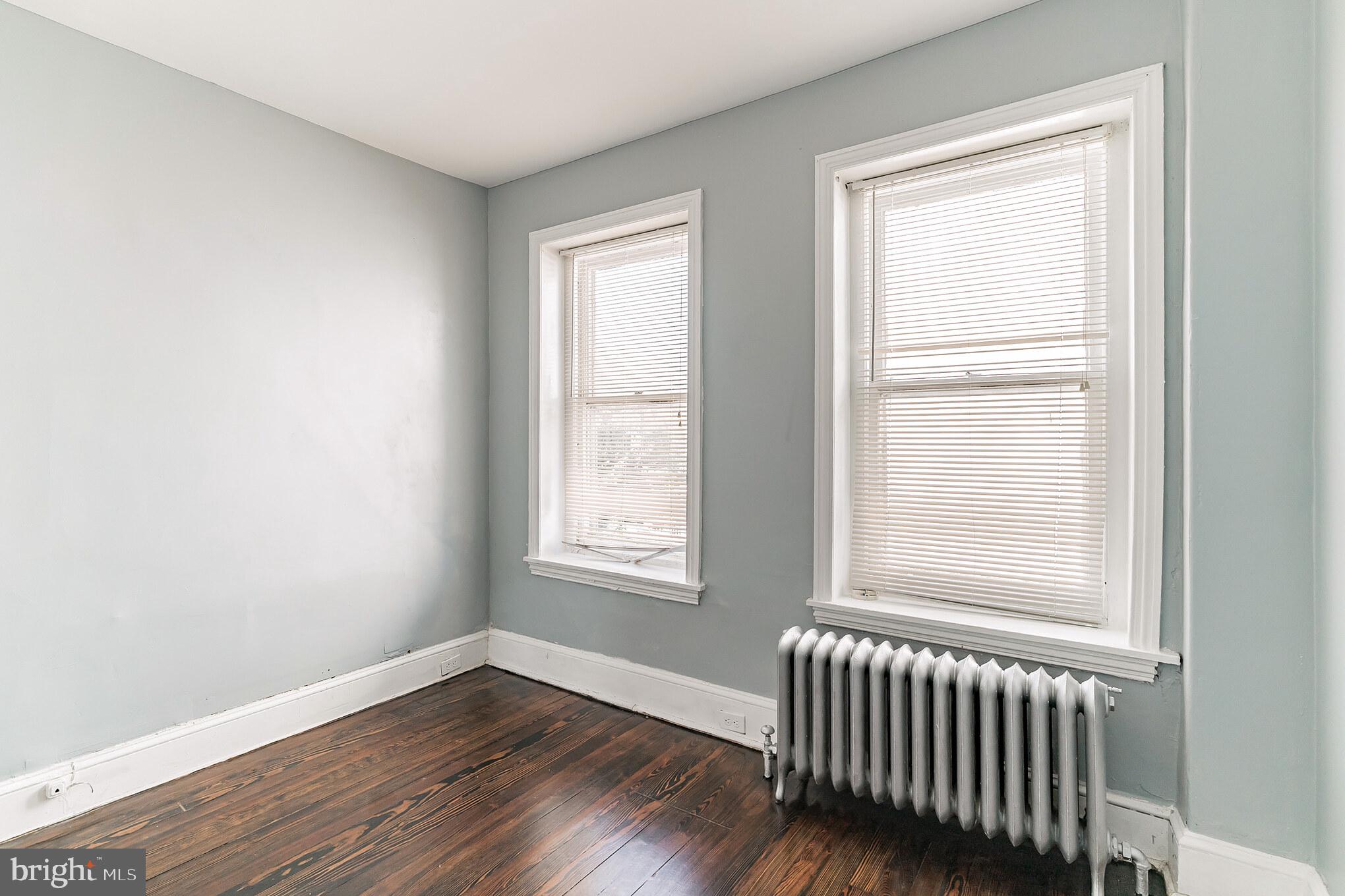 226 Carson Street Philadelphia, PA 19127 - Photo 31 of 40 Bedroom 2