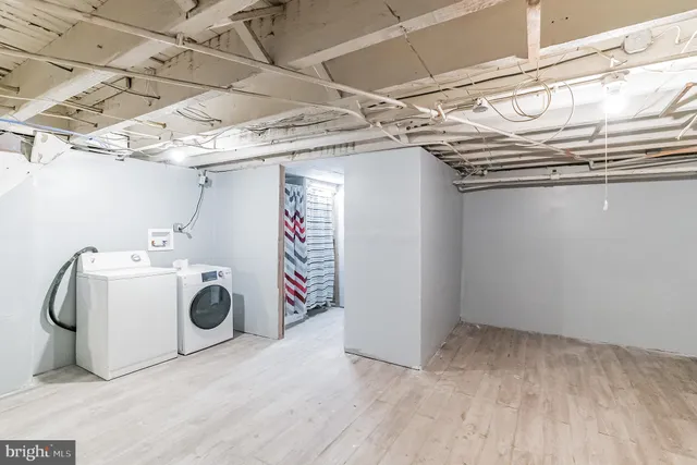 $2,000 | 226 Carson Street, Philadelphia, PA 19127