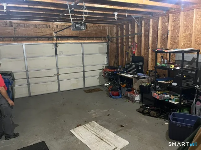 $2,900 | 193 Deerfield Ridge Drive, Groton, CT 06355