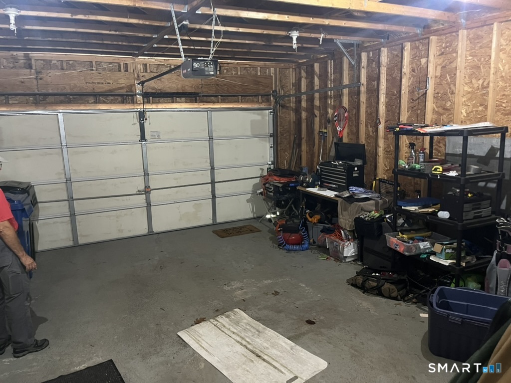 193 Deerfield Ridge Drive Groton, CT 06355 - Photo 13 of 18