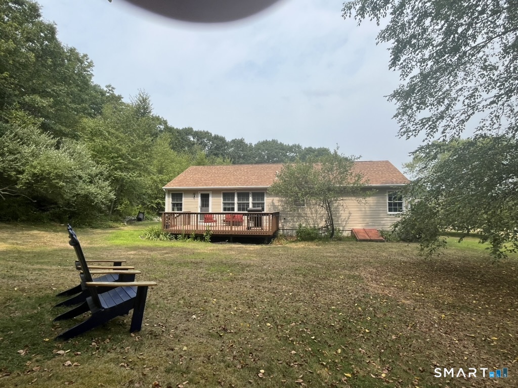 193 Deerfield Ridge Drive Groton, CT 06355 - Photo 4 of 18