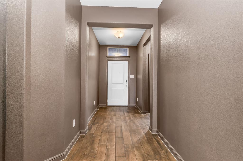 1102 Tiburon Trail Cleburne, TX 76033 - Photo 12 of 36