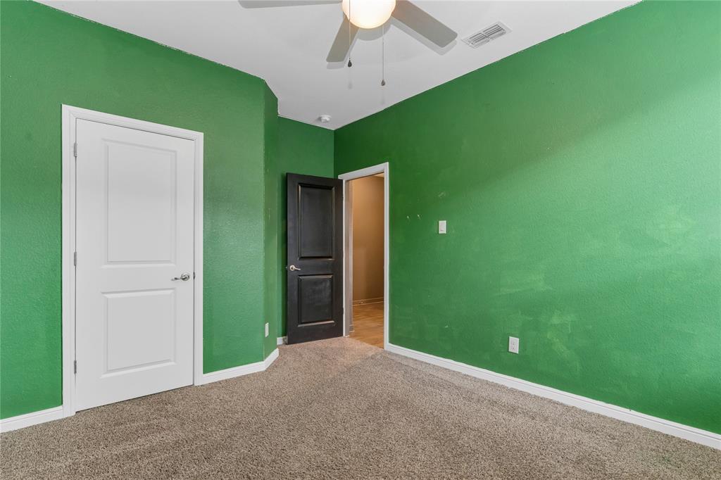 1102 Tiburon Trail Cleburne, TX 76033 - Photo 17 of 36