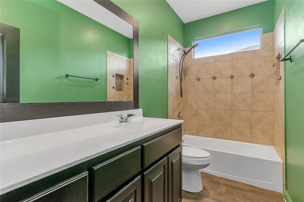 1102 Tiburon Trail Cleburne, TX 76033 - Photo 18 of 36