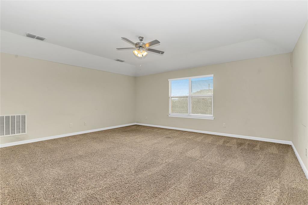 1102 Tiburon Trail Cleburne, TX 76033 - Photo 29 of 36