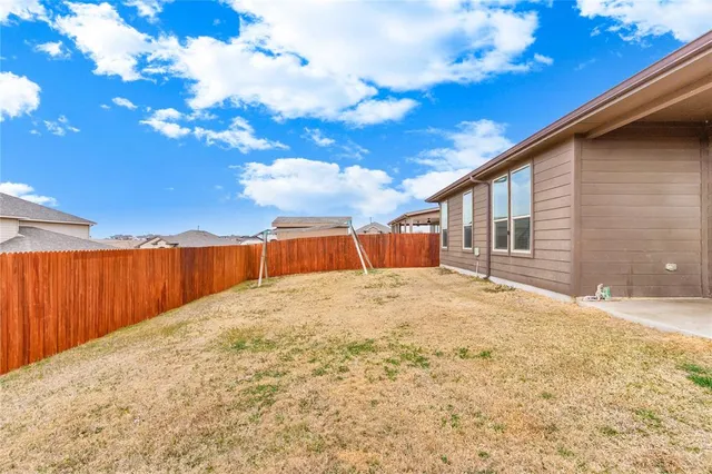 $380,000 | 1102 Tiburon Trail, Cleburne, TX 76033