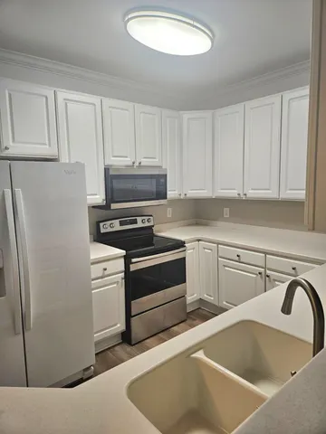 $479,000 | 1025 Riverland Woods Place, Unit 1105, Charleston, SC 29412