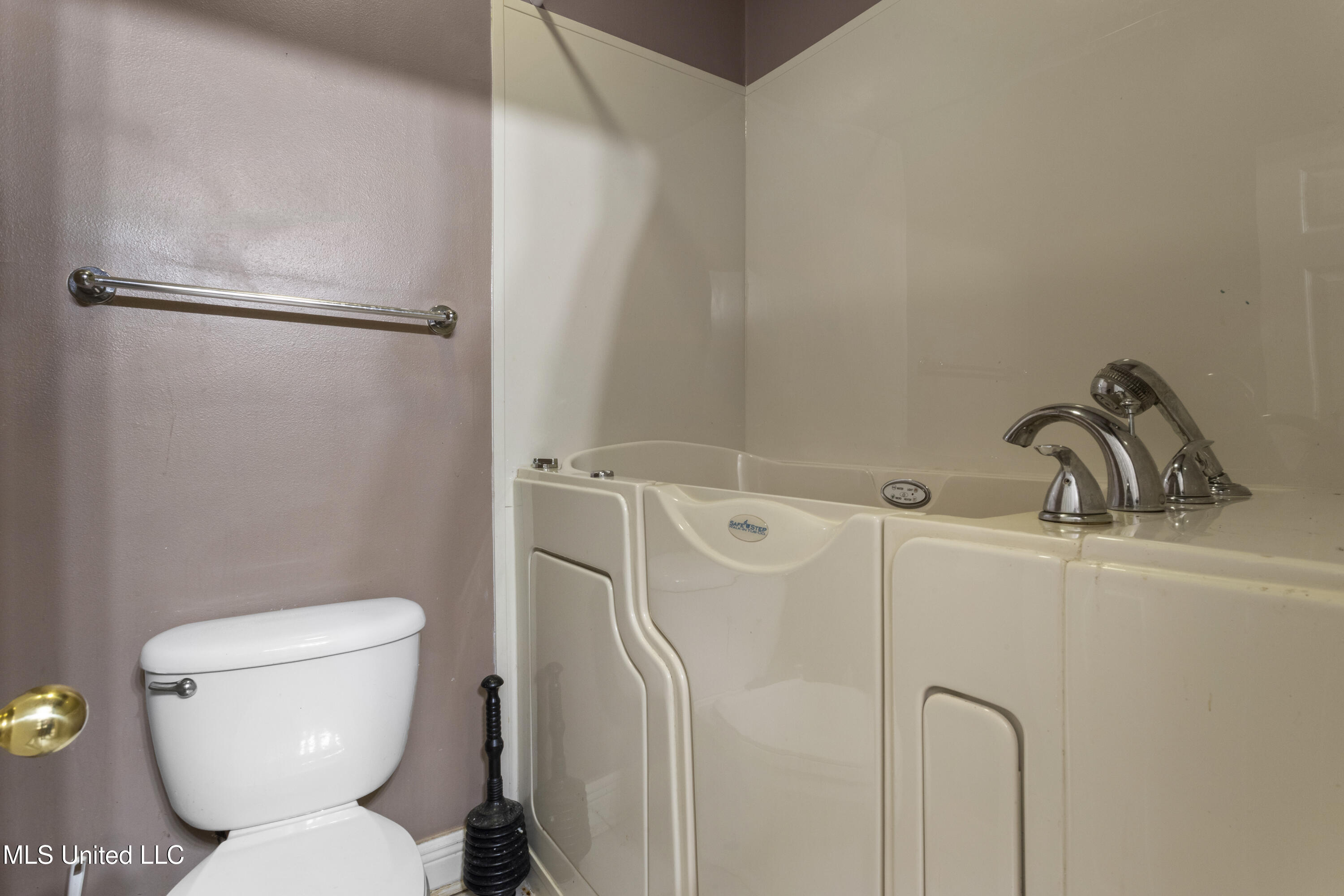 11709 Bluff Ridge Road Vancleave, MS 39565 - Photo 23 of 49 0024