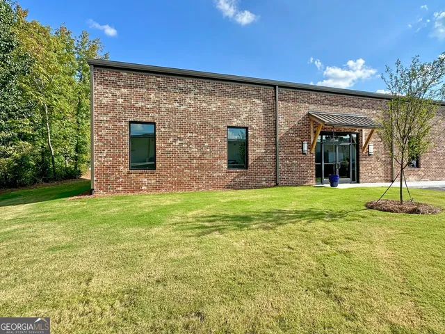 a view of outdoor space