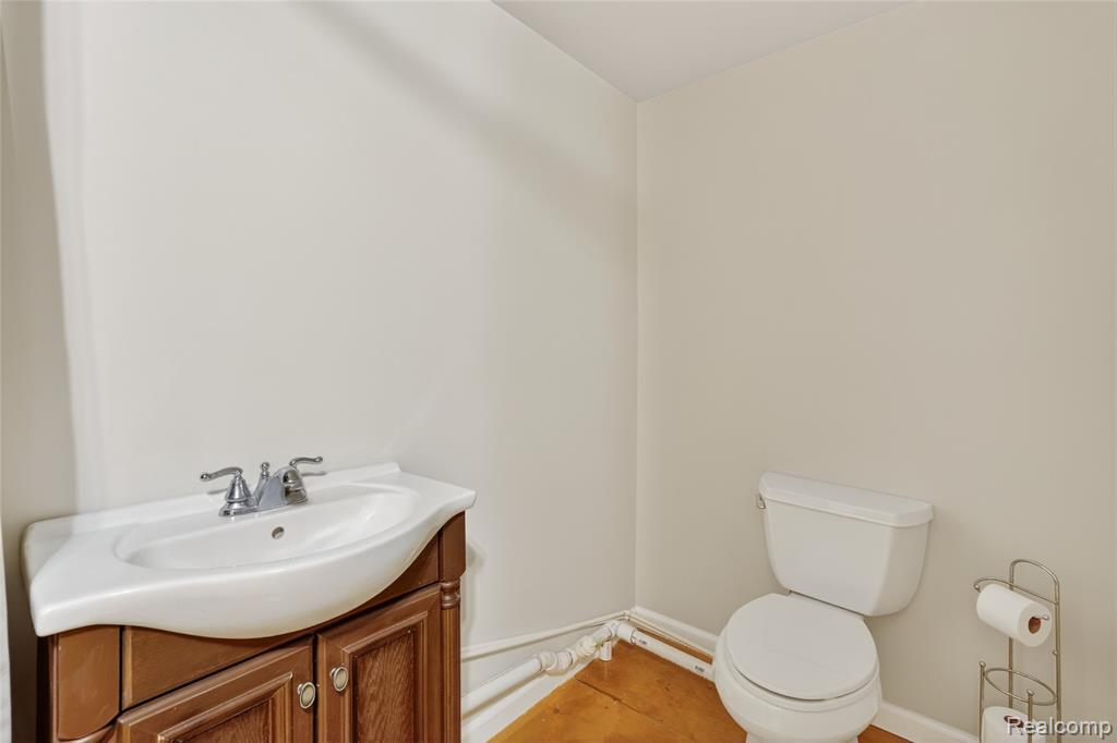 9624 Bridge Lake Road Clarkston, MI 48348 - Photo 41 of 70 Gallery Image 41