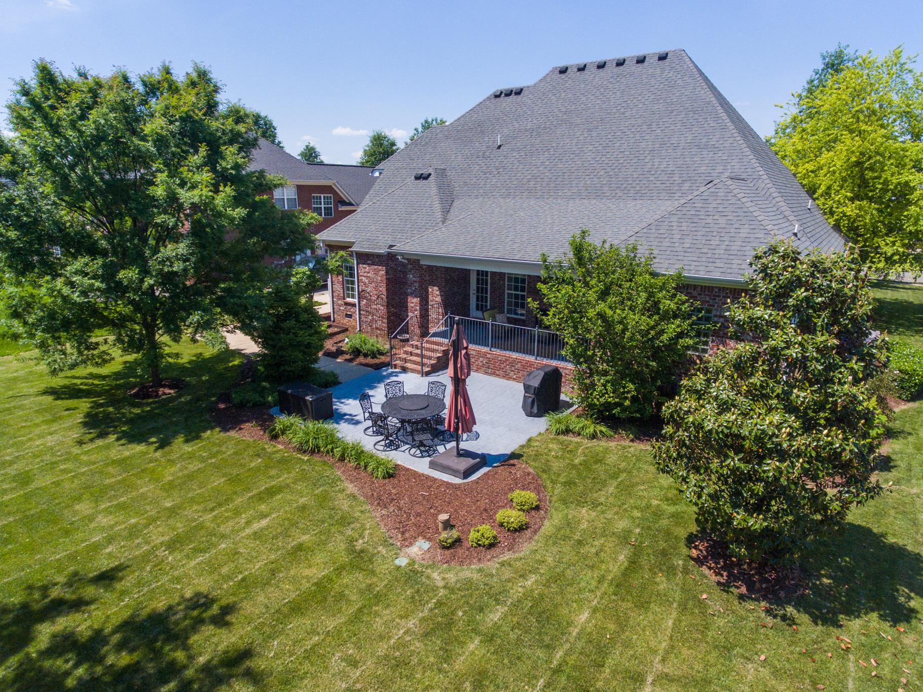 5411 Sherrington Road Murfreesboro, TN 37128 - Photo 26 of 30 Back yard
