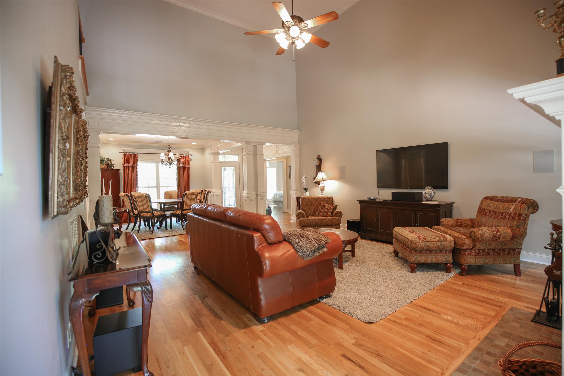 5411 Sherrington Road Murfreesboro, TN 37128 - Photo 5 of 30 Living room