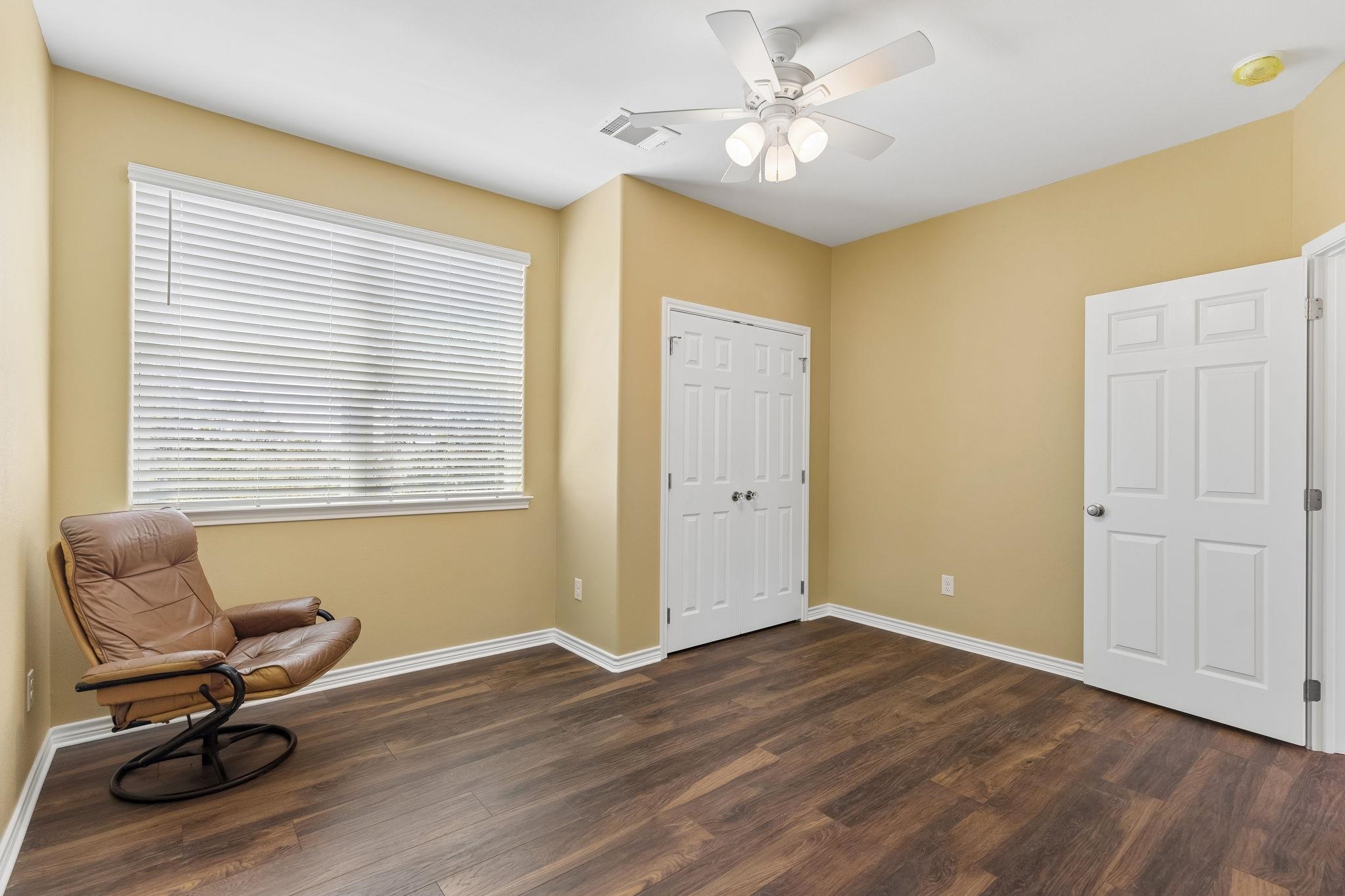 113 War Bonnet Ridge Kingsland, TX 78639 - Photo 6 of 39 Gallery Image 6
