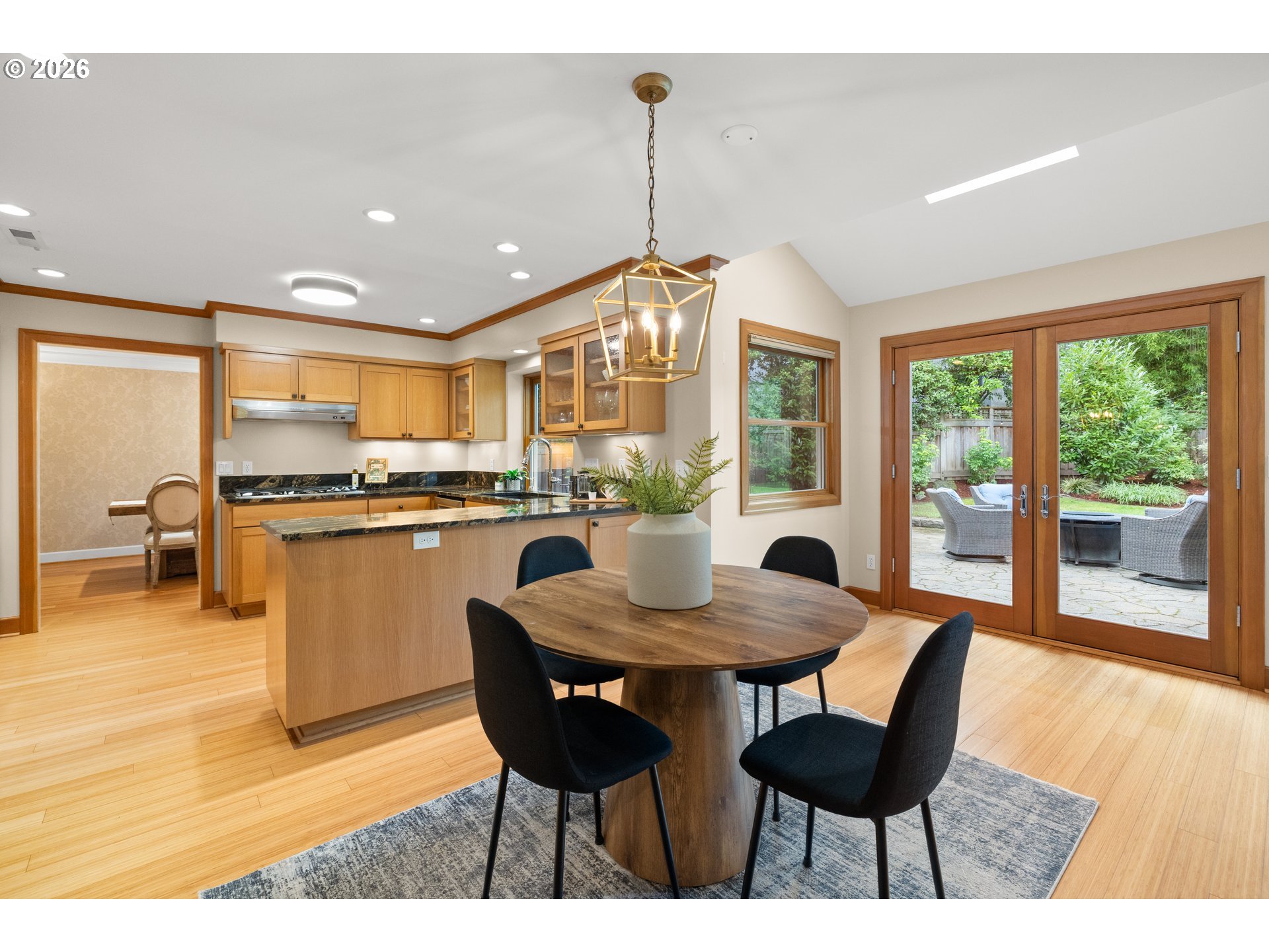1190 Bayberry Road Lake Oswego, OR 97034 - Photo 13 of 48