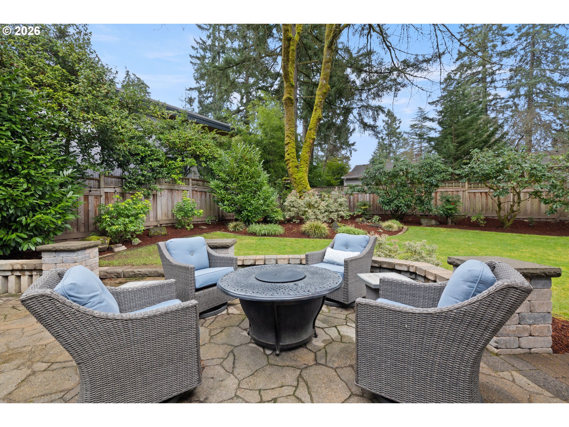 1190 Bayberry Road Lake Oswego, OR 97034 - Photo 43 of 48