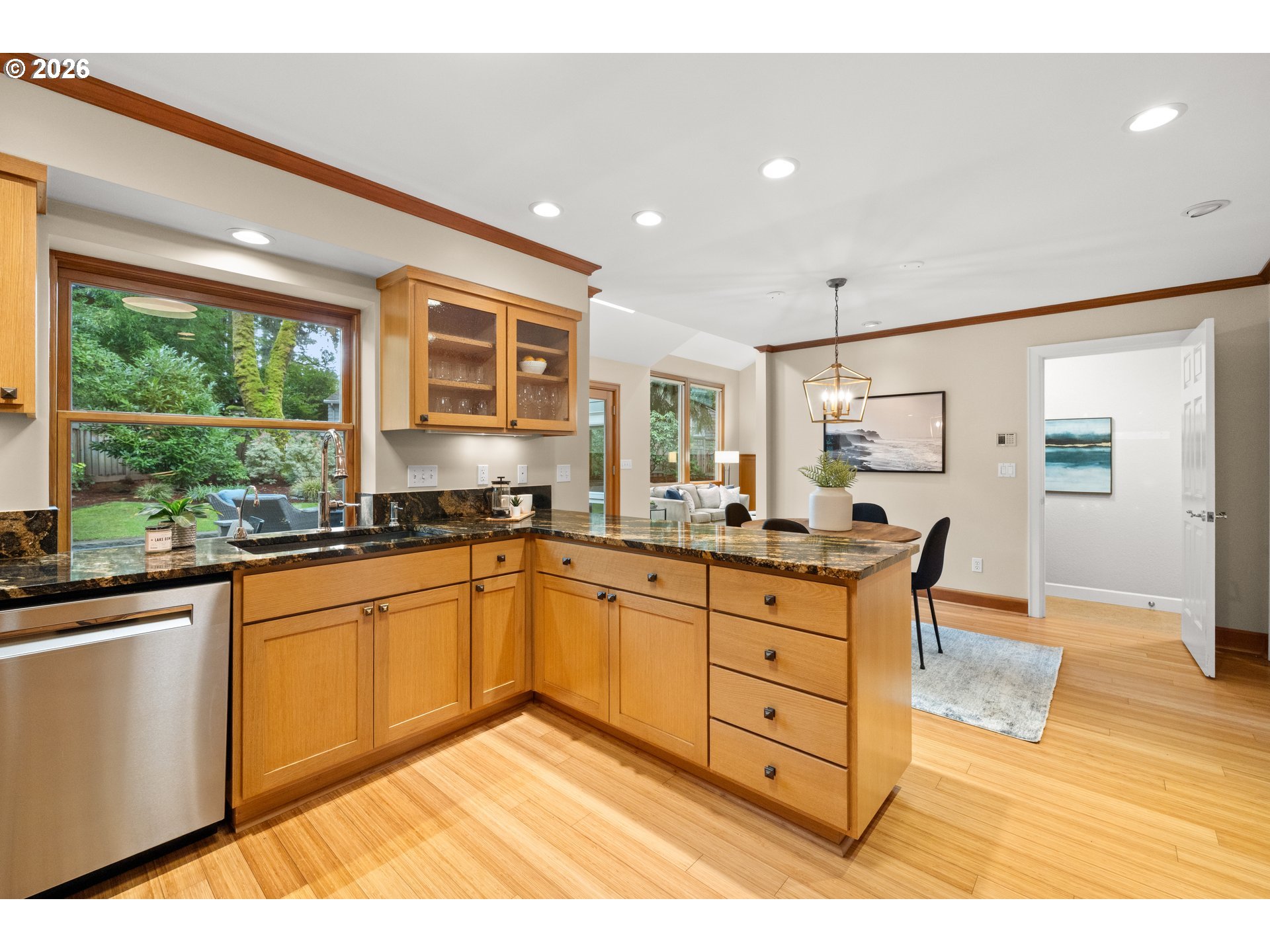 1190 Bayberry Road Lake Oswego, OR 97034 - Photo 8 of 48