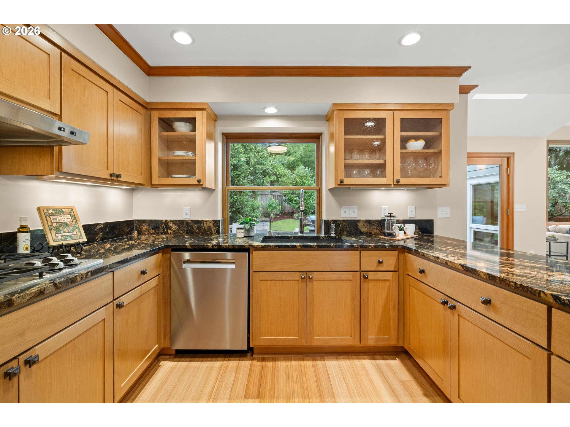 1190 Bayberry Road Lake Oswego, OR 97034 - Photo 9 of 48