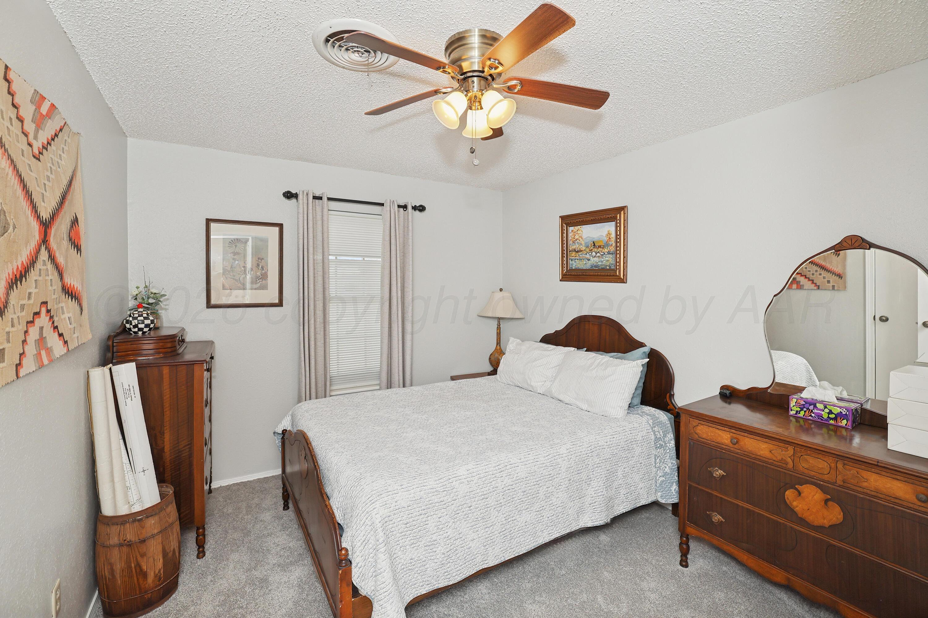3306 Reeder Drive Amarillo, TX 79121 - Photo 18 of 33 18-3rd Bedroom