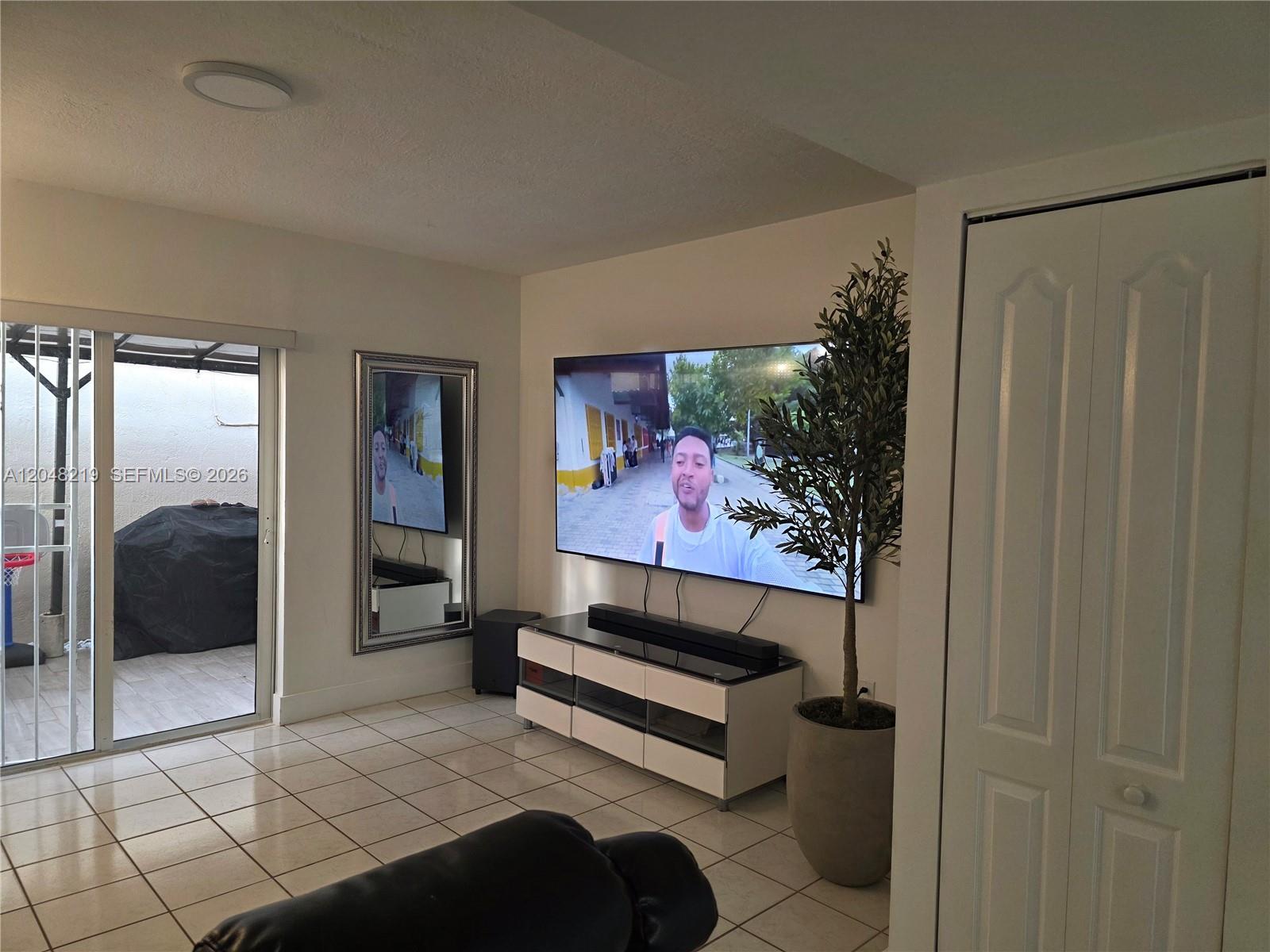 523 West 68th Street, Unit 5 Hialeah, FL 33014 - Photo 4 of 36