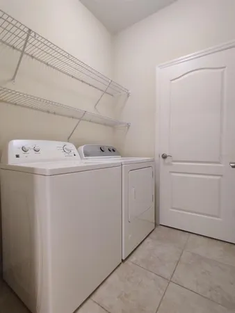 $2,795 | 12256 Longview Lake Circle, Bradenton, FL 34211