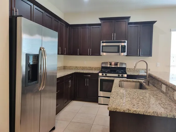 $2,795 | 12256 Longview Lake Circle, Bradenton, FL 34211
