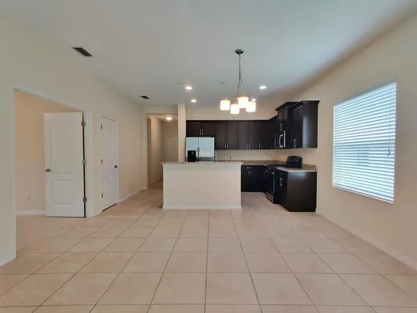$2,795 | 12256 Longview Lake Circle, Bradenton, FL 34211