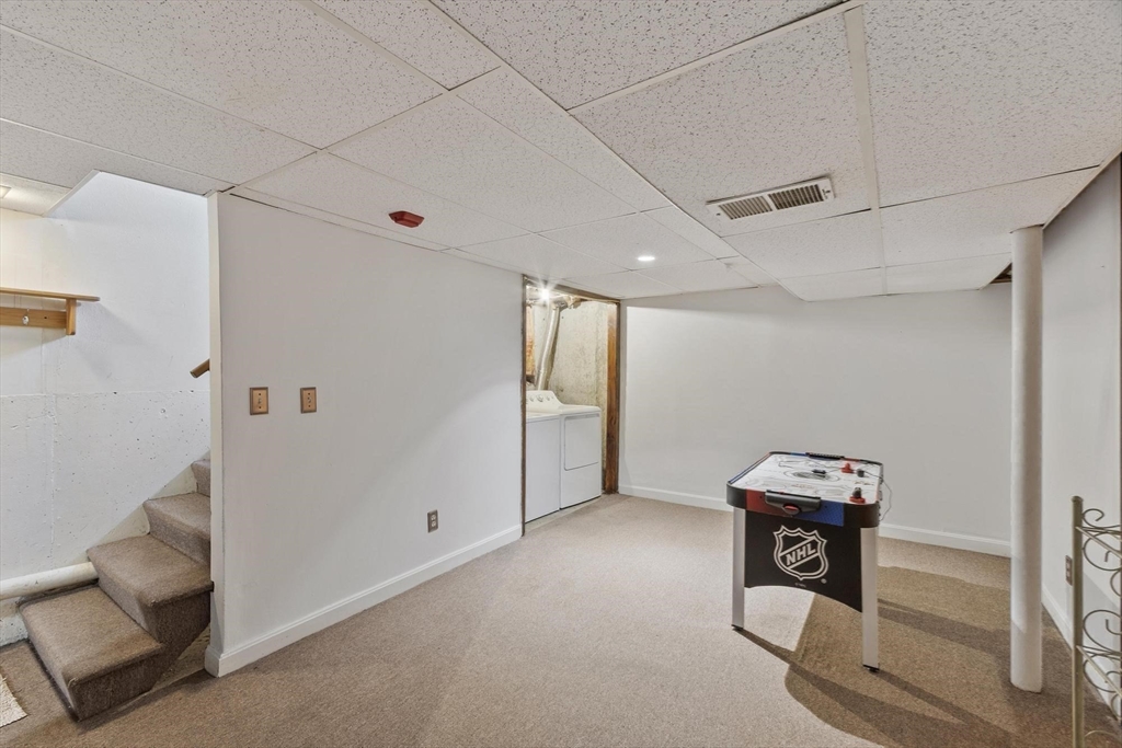 315 Broadway Road, Unit 1 Dracut, MA 01826 - Photo 17 of 24