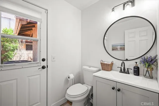 a view of a house with a tub