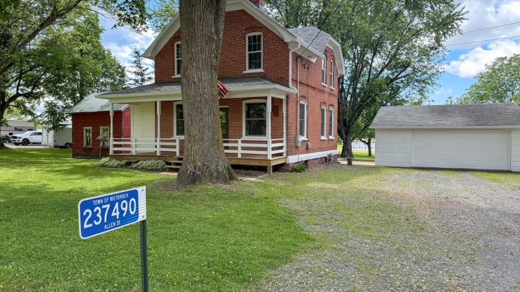 237490 Allen Street Athens, WI 54411 - Photo 3 of 39