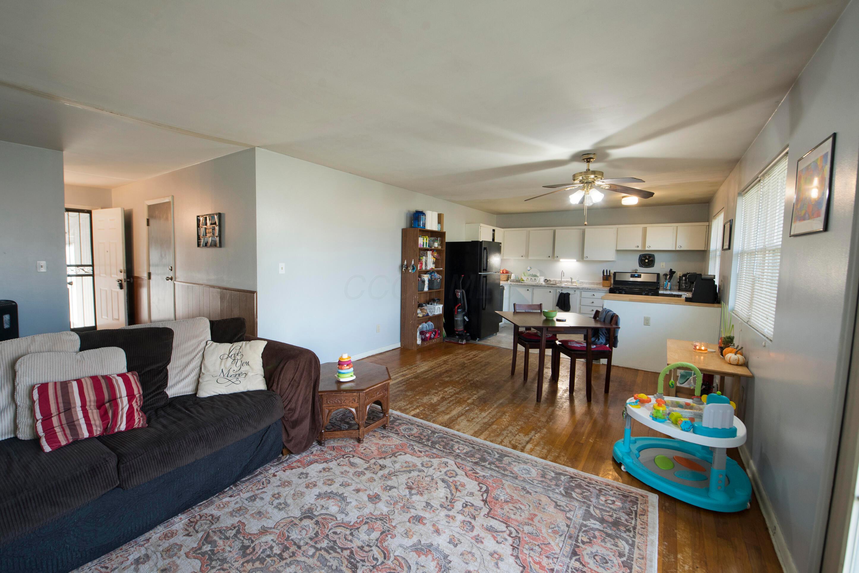 1564 Smith Road Columbus, OH 43207 - Photo 8 of 52 DRM_7448