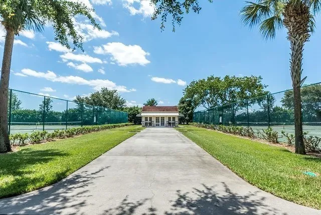 $220,000 | 1590 South 42ND Circle, Unit 106, Vero Beach, FL 32967