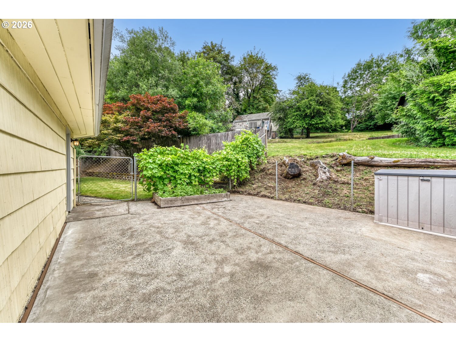 9314 Southwest Terwilliger Boulevard Portland, OR 97219 - Photo 17 of 27