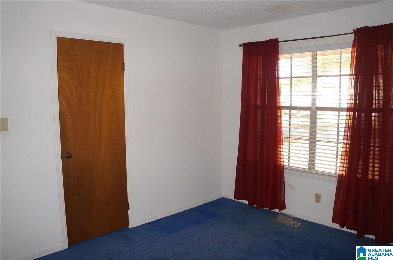 531 Center Point Road Sylacauga, AL 35151 - Photo 18 of 34
