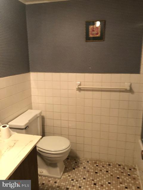 18101 Delaire Landing Road, Unit 101 Philadelphia, PA 19114 - Photo 8 of 23 Gallery Image 8
