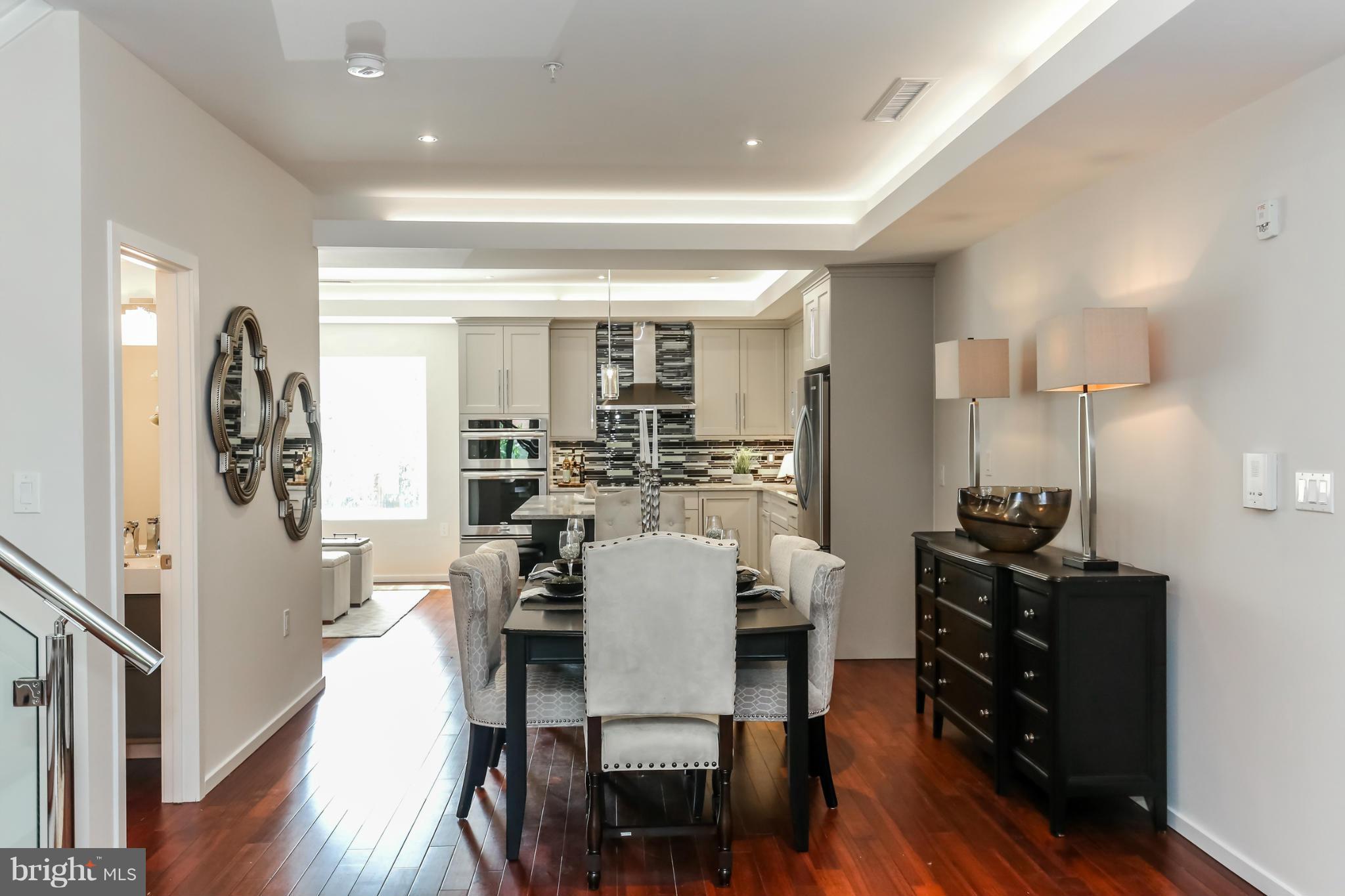 756 Park Road Northwest, Unit 3 Washington, DC 20010 - Photo 4 of 29 Dining Room