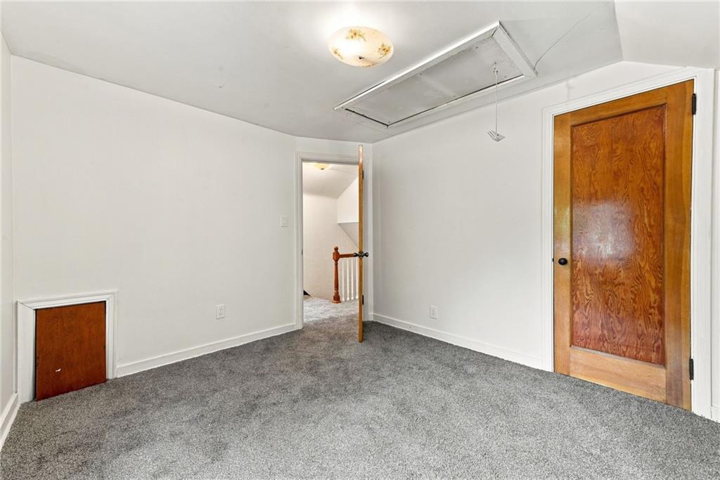 148 Idlewood Road Pittsburgh, PA 15235 - Photo 16 of 34 Gallery Image 16