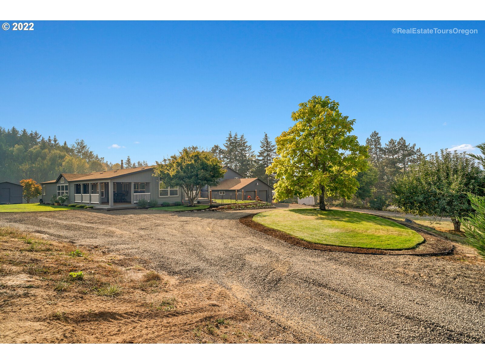 40374 Southwest Laurelwood Road Gaston, OR 97119 - Photo 1 of 29 Gallery Image 1
