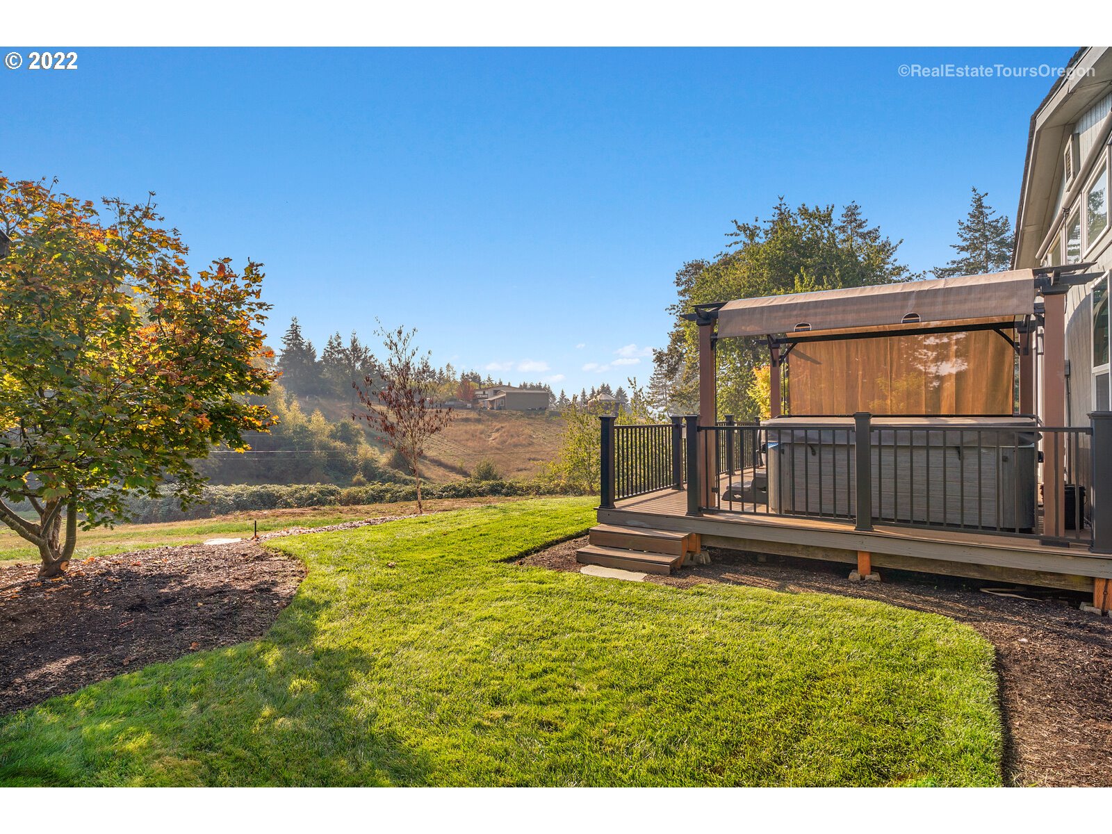 40374 Southwest Laurelwood Road Gaston, OR 97119 - Photo 19 of 29 Gallery Image 19