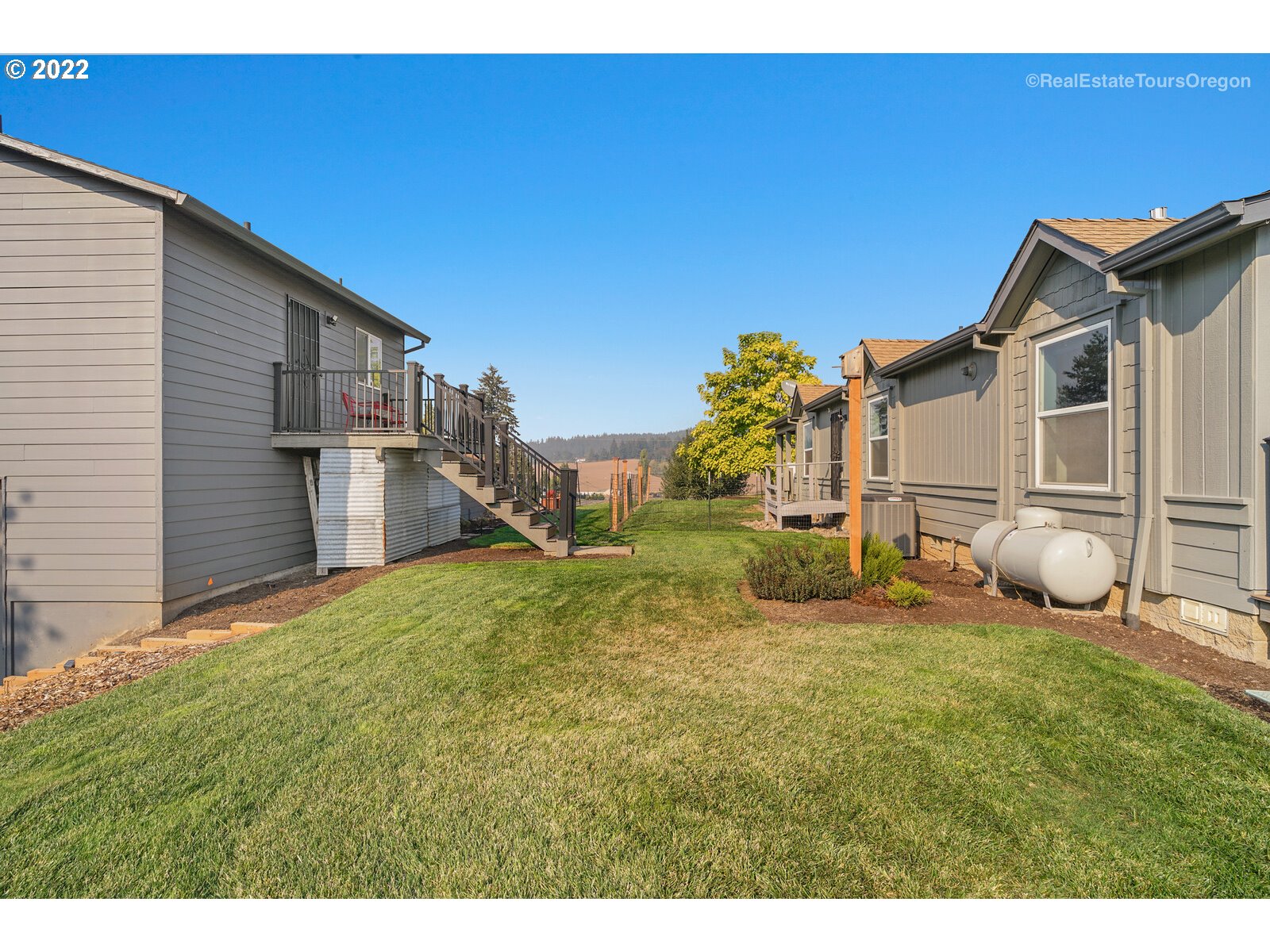 40374 Southwest Laurelwood Road Gaston, OR 97119 - Photo 24 of 29 Gallery Image 24
