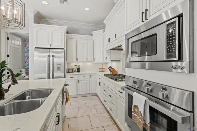 $829,000 | 338 Tulip Drive, Houma, LA 70360