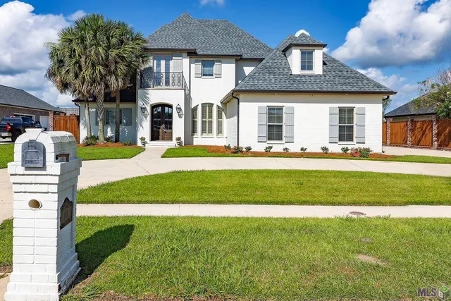 $829,000 | 338 Tulip Drive, Houma, LA 70360